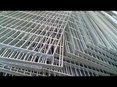 Steel gratings